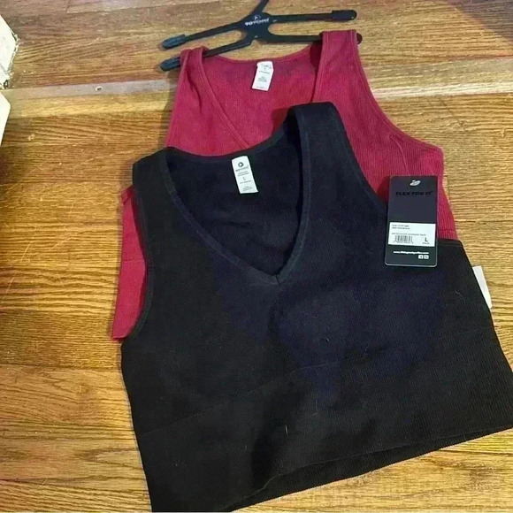 90 Degree By Reflex Tops - NEW BUNDLE 90 DEGREE REFLEX RIB SEAMLESS
HIGHLINE TANK WOMEN L